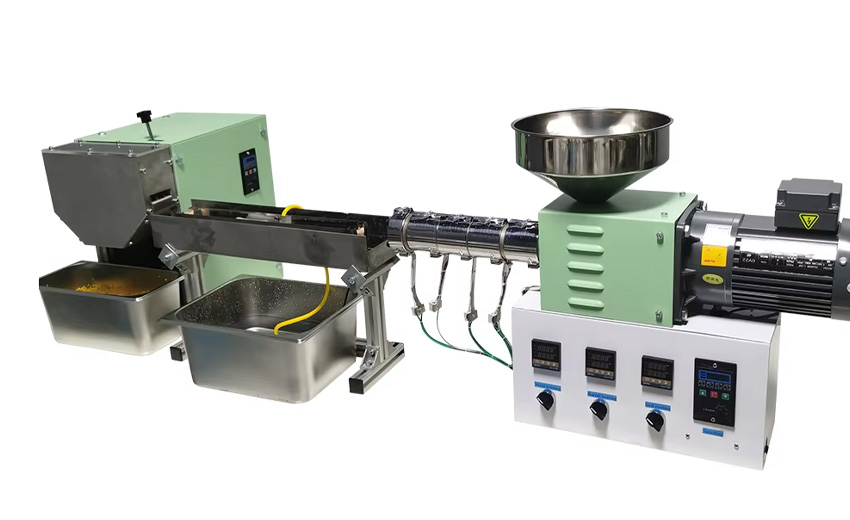Plastic Extruders (12).jpg