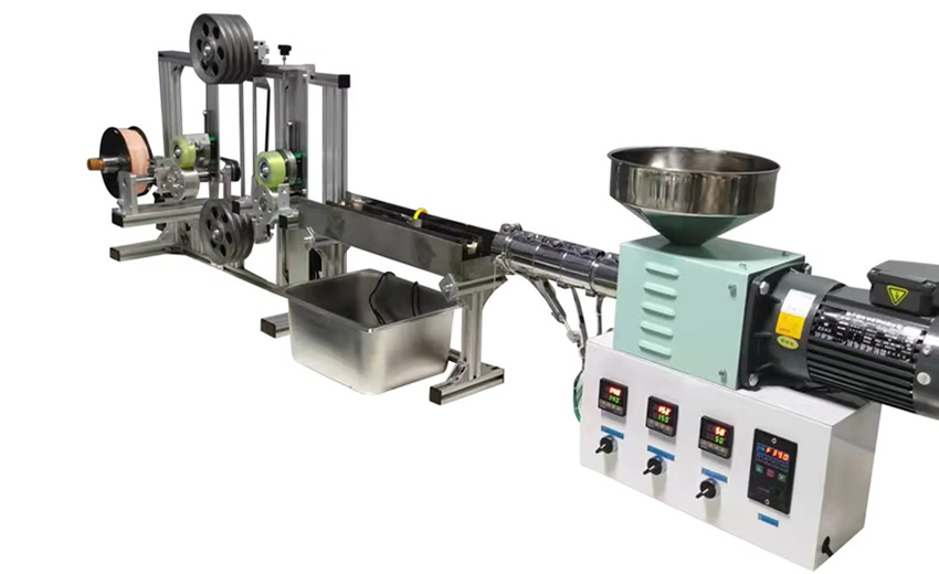 Plastic Extruders (14).jpg