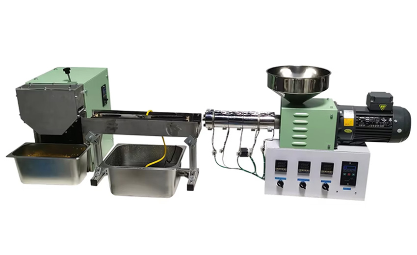 Plastic Extruders (15).jpg