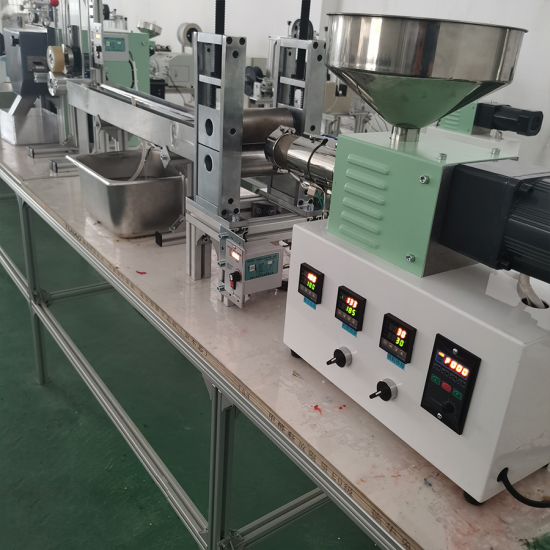 Mini Plastic Extruder Machine Plastic Granules Single Screw Extruder Pelletizing Machine